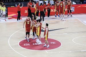 苏群表示:中国男篮虽已出线,但需在F组前三位置以确保晋级世界杯