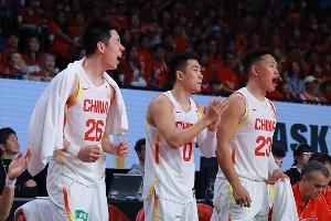 若中国队击败日本且韩国队战胜中国台北队,中国男篮将晋级世界杯预选赛下一阶段!